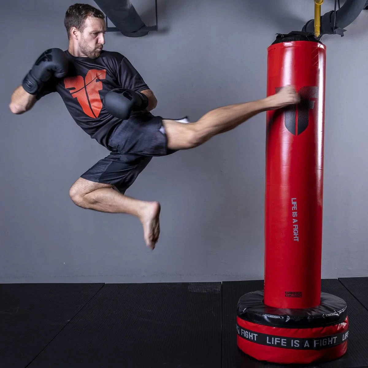 FIGHTER 3-1 Frittstående Boksesekk - Svart/Rød - Bilde 6